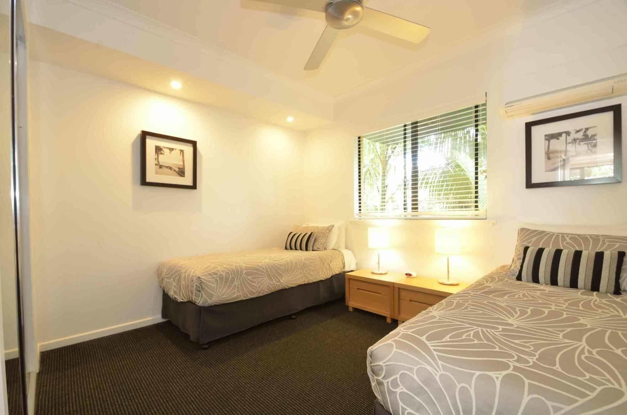 Bermuda Villas Sunshine Coast Kültér fotó