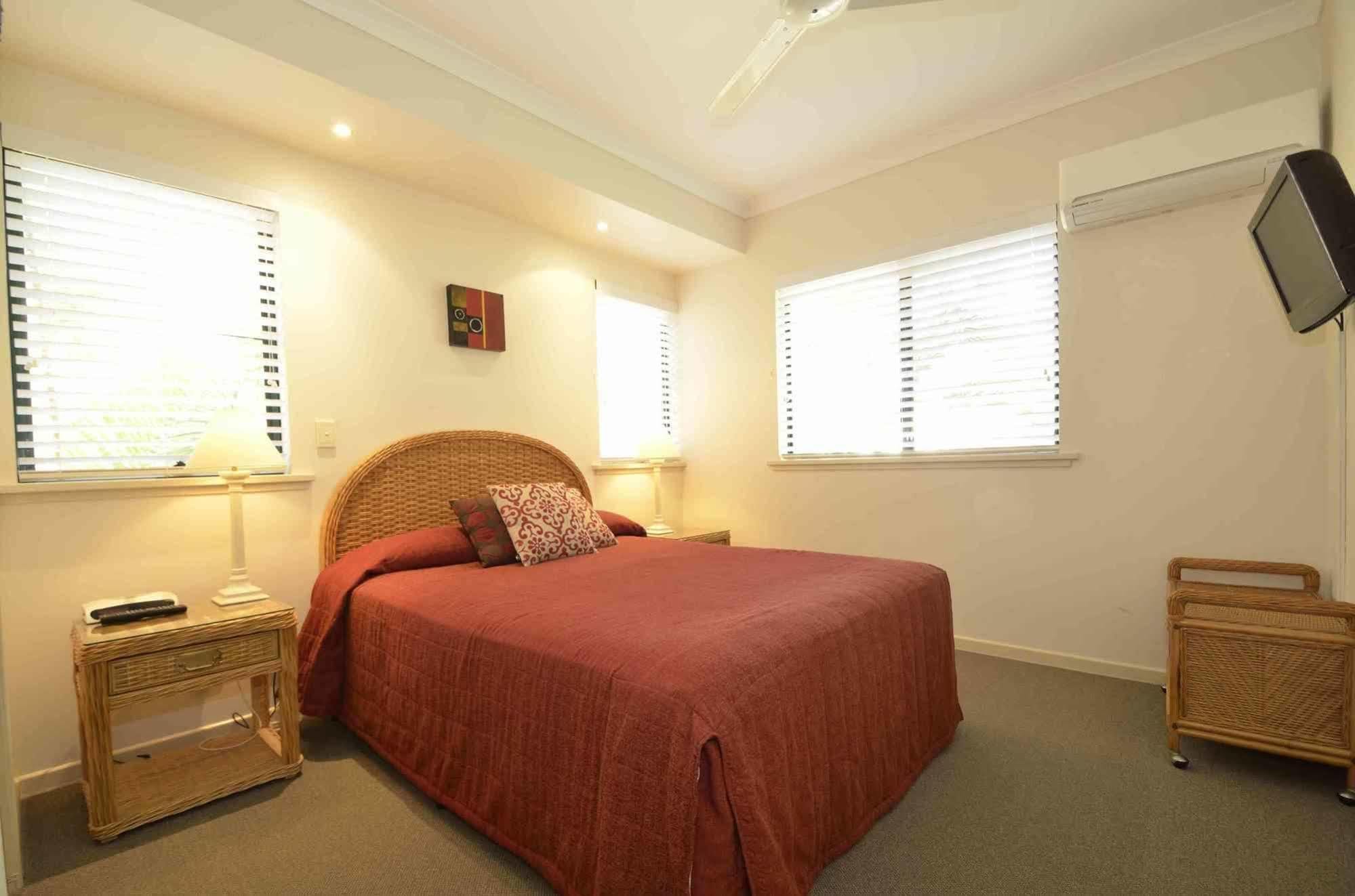 Bermuda Villas Sunshine Coast Kültér fotó