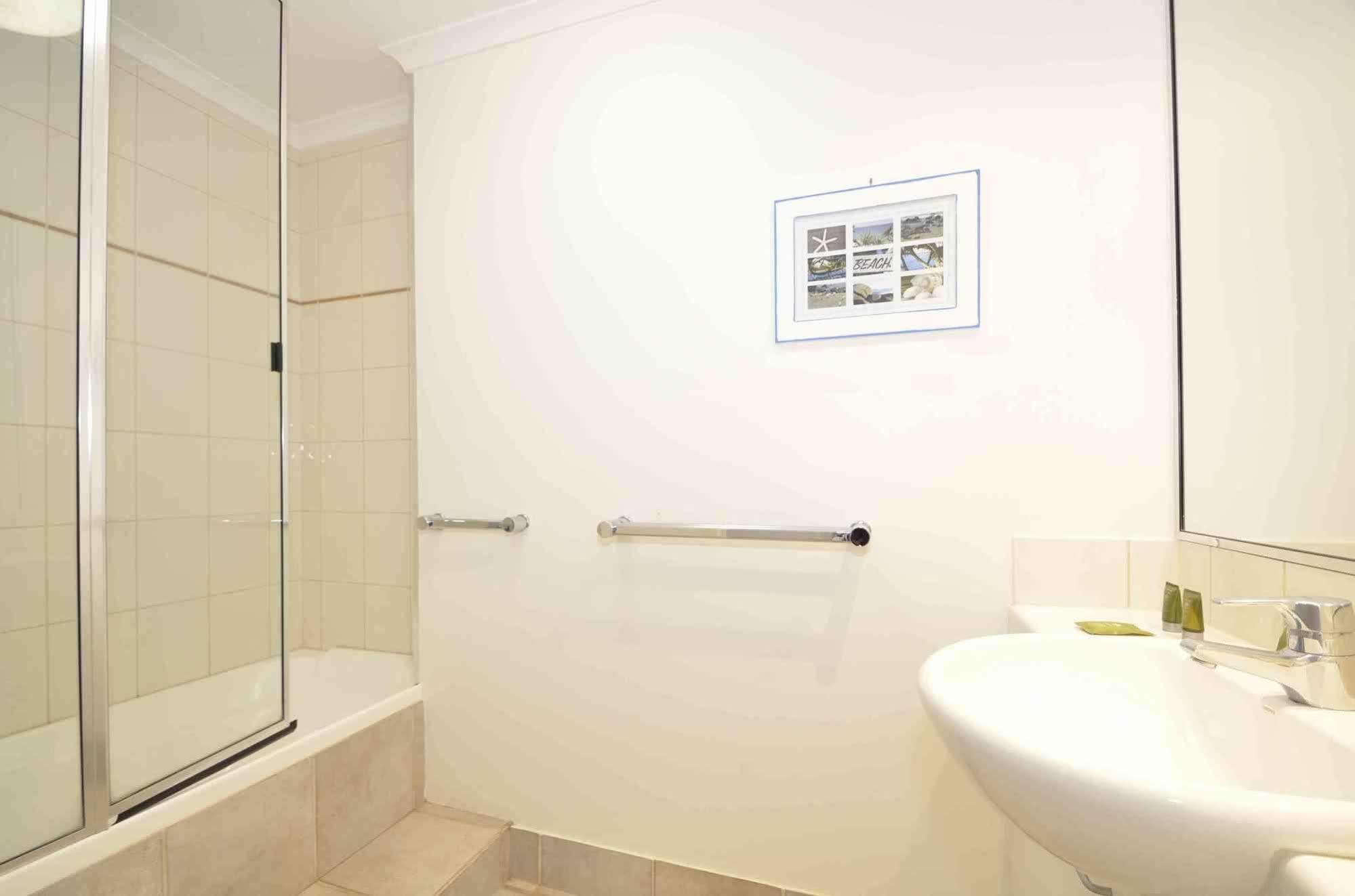 Bermuda Villas Sunshine Coast Kültér fotó